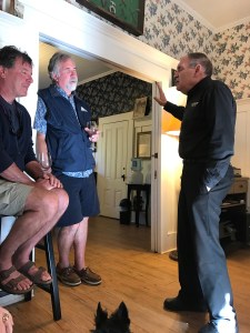 EF16423F-53FC-4829-80C6-9582520B92A7